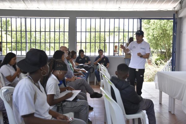 CAUCA AVANZA EN LA SOCIALIZACIÓN DEL PROYECTO DE AGUA POTABLE PARA ESCUELAS RURALES