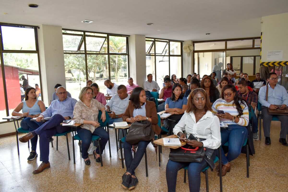 EMCASERVICIOS LIDERÓ JORNADA DE ASISTENCIA TÉCNICA Y TALLER PARTICIPATIVO EN ARTICULACIÓN CON EL MINISTERIO DE VIVIENDA